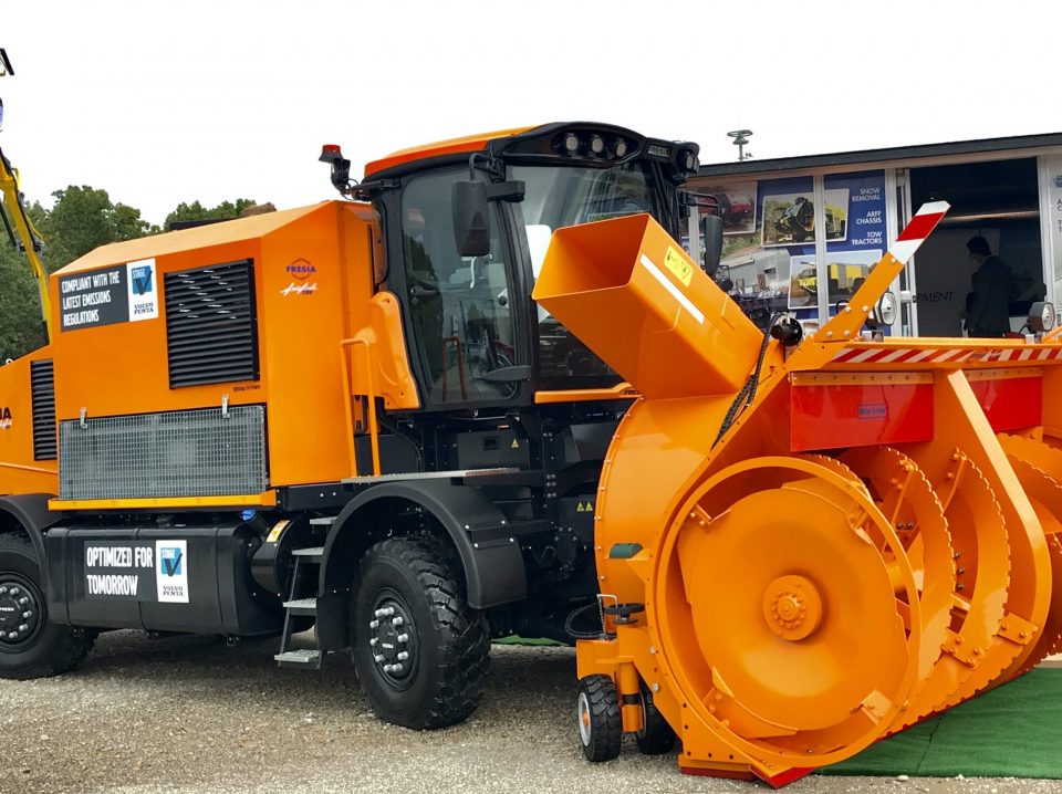 Snow_blowers_8